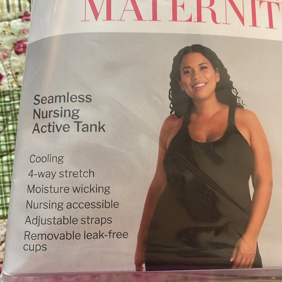 Destination Maternity Seamless Nursing Active Tank NEW! Size L - Picture 2 of 7